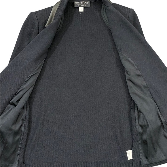 ST. JOHN COLLECTION Vintage Black Blazer - Picture 3 of 9